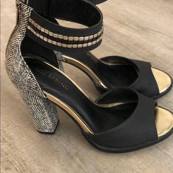 SPRING - Two-toned heels with gold details - Picture 4 of 6